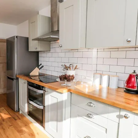 Holiday home Fern House *