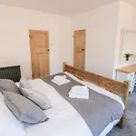 Holiday home Fern House *